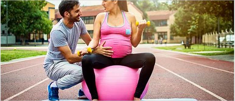 Pregnancy stretches with partner